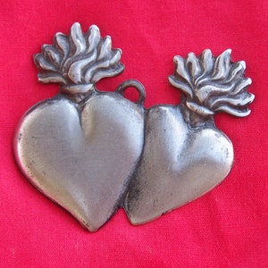 Tin/Silver Sacred Heart Twin Milagro Ex Voto