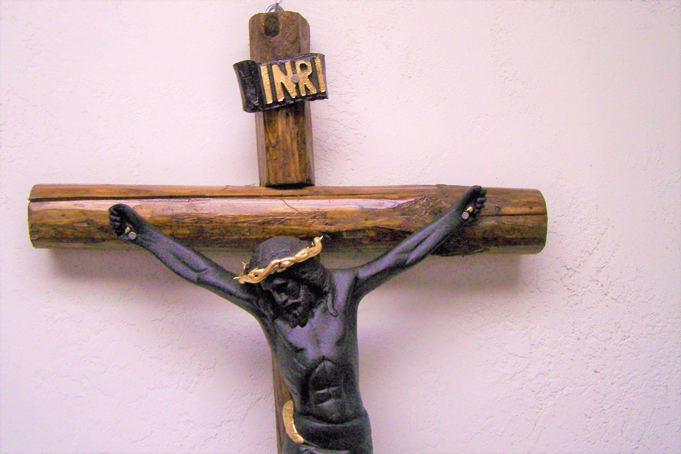Crucifijo de Jesucristo Estatua de resina para coche y casa 