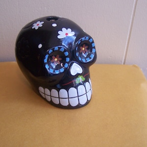 Tag der Toten Totenschädel Kerzenhalter aus Ton - Schwarz