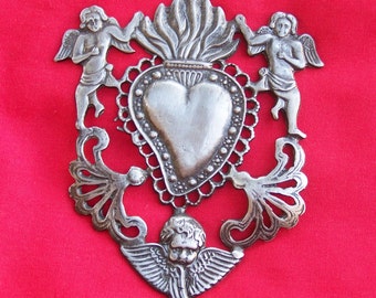 Tin/Silver Sacred Heart with Angels Milagro Ex Voto