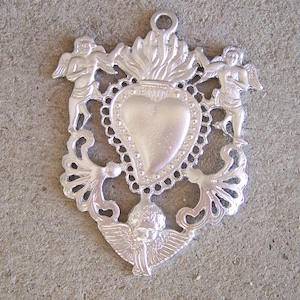 Shiny Silver Color Pewter Sacred Heart with Angels Milagro Ex Voto