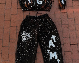 Op maat gemaakt trainingspak met zwarte studs | Streetwearset | Hoodie en joggingbroek met strassteentjes van fitloyal