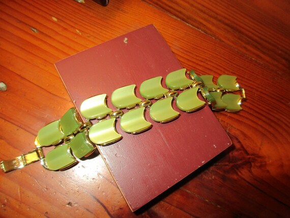 MINT Condition, Rare Signed LISNER Vintage Thermo… - image 3