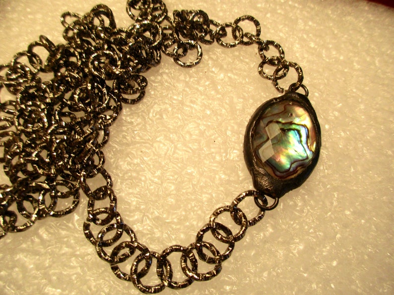 Sparkling Gunmetal Curb Chain Necklace wBreathtaking Luxurious Diamond-Cut OOAK Mother of PearlABALONE Hand-Soldered Pendant Chunky