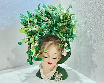 SADIE: Beautiful 1940's  Japan Green/Gold Lady Head Vase w>200 Handmade Flower/Leaf Bouquet - MINT Condition