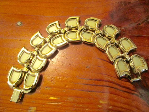 MINT Condition, Rare Signed LISNER Vintage Thermo… - image 10