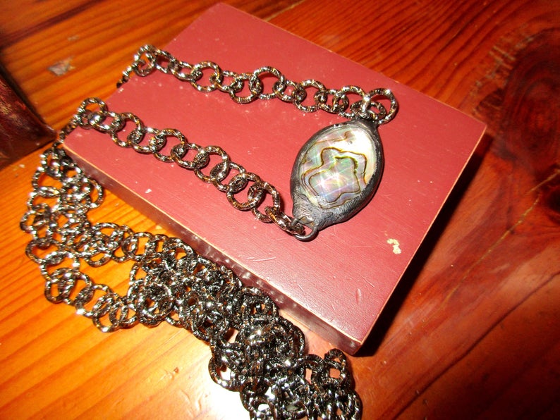 Sparkling Gunmetal Curb Chain Necklace wBreathtaking Luxurious Diamond-Cut OOAK Mother of PearlABALONE Hand-Soldered Pendant Chunky