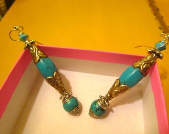 Splendid Tibetan Genuine TURQUOISE & REPOUSSE STERLING Silver Ethnic Handmade Vintage Dangle/Drop Pierced Earrings From Nepal