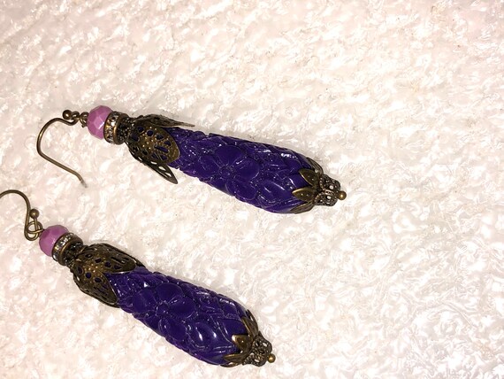 Fabulous Vintage 2 1/4" long CARVED Purple Cellul… - image 10