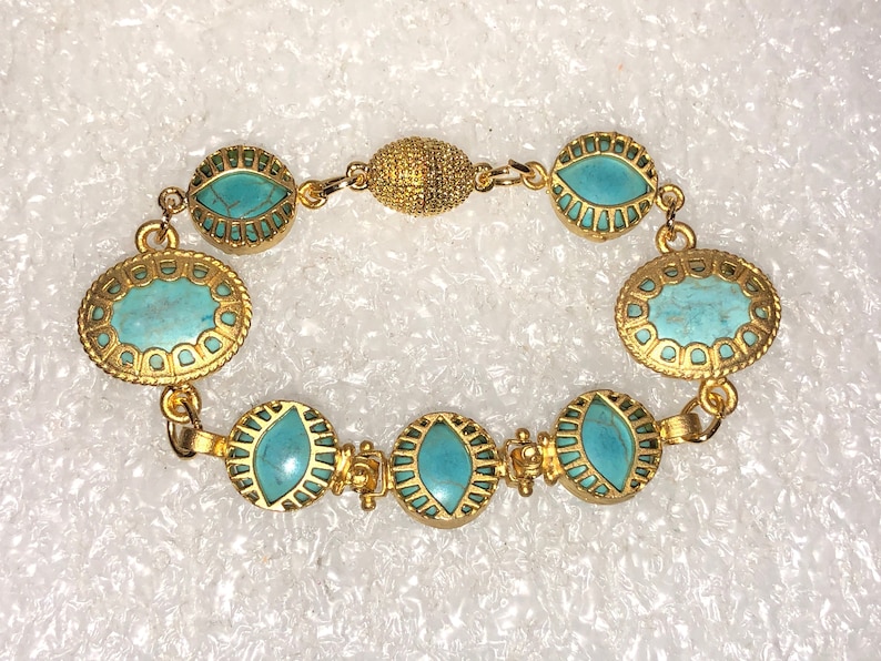 Enticing Genuine TURQUOISE /& 24K Gold Plate 7-Link Oriental FRETWORK Bracelet w5 Lucky Evil Eye Links Textured Gold Magnetic Clasp