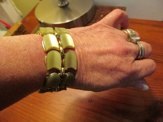 MINT Condition, Rare Signed LISNER Vintage Thermo… - image 4