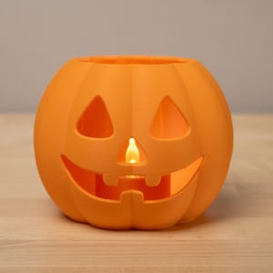 Pumpkin Tealight – Jack-o’-Lantern Candle Holder with LED Light - Flameless Tea Light