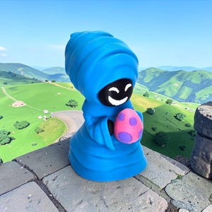 Spyro Egg Thief Figure