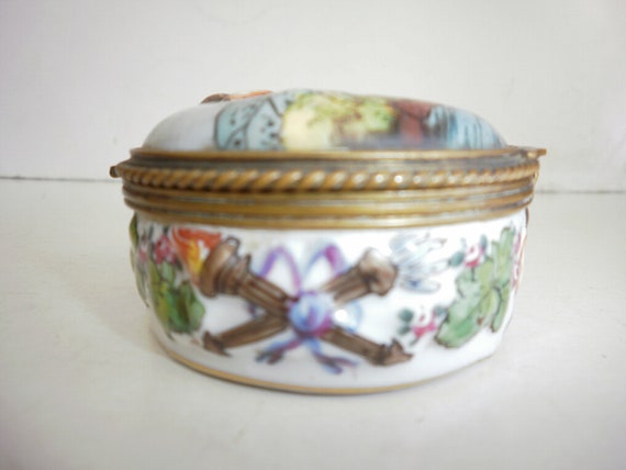 Vintage Hand Painted Small Italian Ceramic Floral Capodimonte Style Trinket Basket