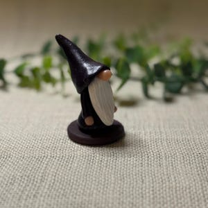Dark Purple Gnome – Handmade Clay Figurine – Minimalist Fantasy Decor – Tiny Shelf or Fairy Garden Accent