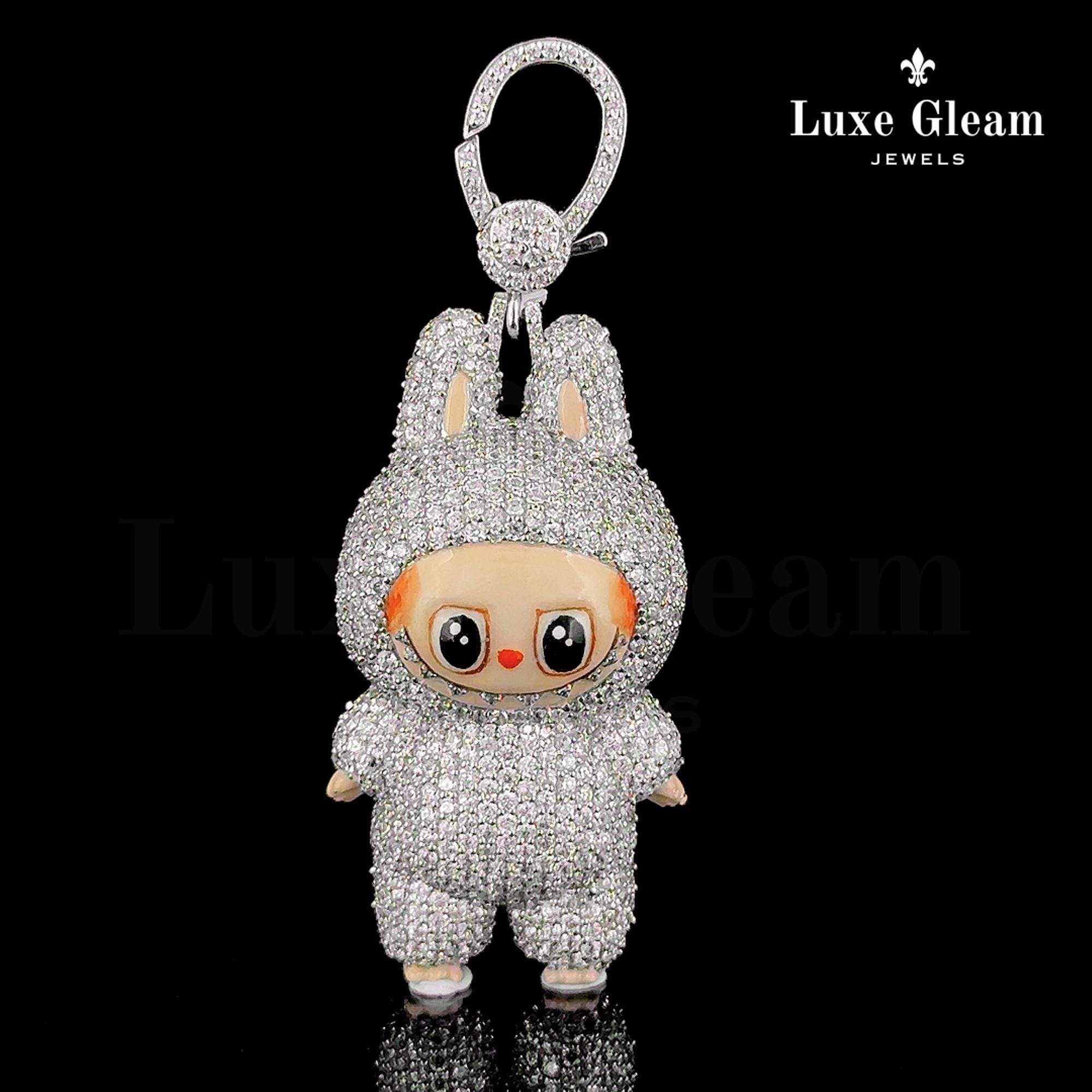 アイスアウト ラブブ チャーム | ラボグロウン ダイヤモンド
