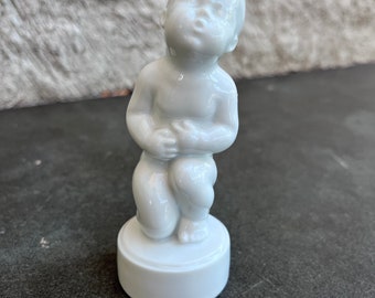 Bing & Grondahl Baby Tummy Ache 1 of 4 Pains Denmark Porcelain Figurine Kjobenhaven