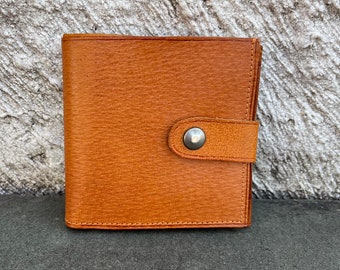 Vintage Tanned Bi-Fold Leather Wallet