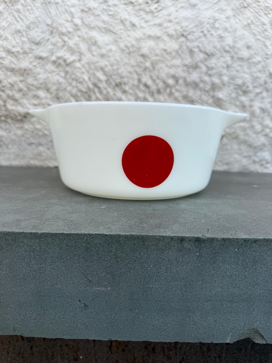 Pyrex Red Dot Moon Deco 2 1/2 Quart Milk Glass Casserole Dish - Etsy