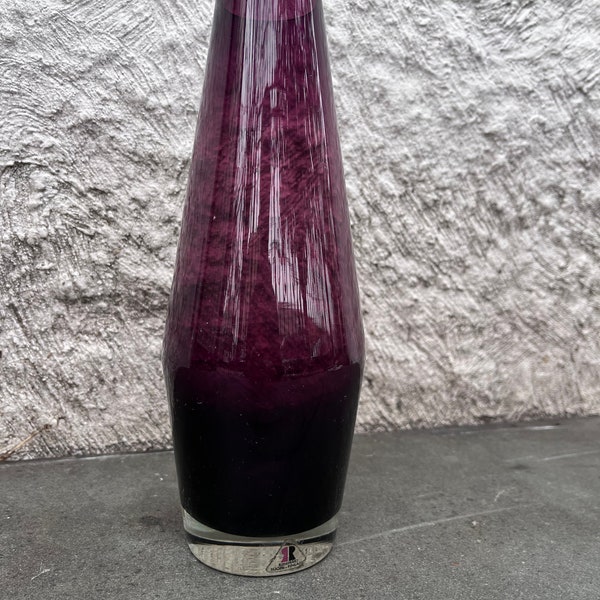 Riihimaki Lasi Tapered Amethyst Purple Glass Vase Scandinavian Danish Modern