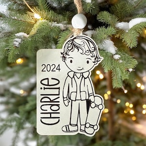 Instant digital download- Skateboard boy ornament svg, engrave cut svg file for Glowforge and laser machines, glowforge file, glowforge aura