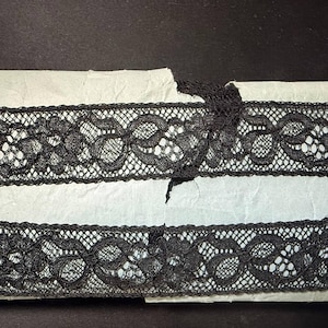Pizzo francese vintage – Nailon Rhodiatoce – Nero 6,6 – pattern floreale – 100% nylon – 10 metri – Made in France – Per cucito e sartoria