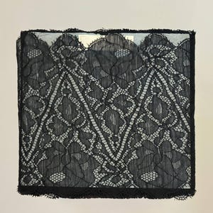 Pizzo francese vintage – Dentelle de Calais – Nero floreale – 100% cotone – 10.5 metri – Made in France – Per cucito e sartoria