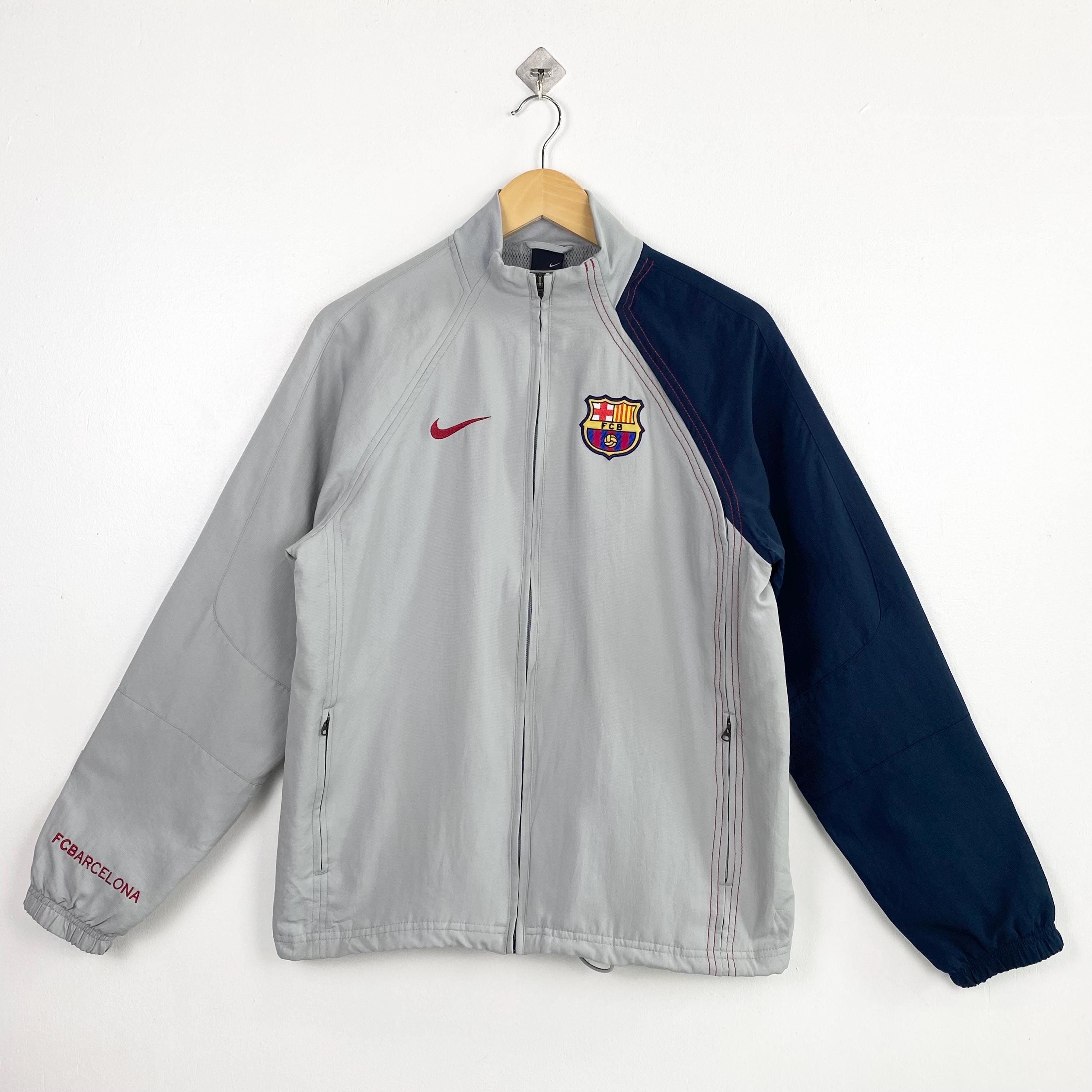 <90s> FC Barcelona 短丈ジップアップジャケット FC Barcelona Men's Nike Soccer Total 90 Soccer Track Jacket. Nike JP