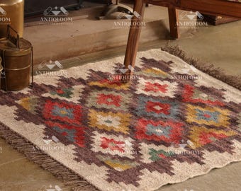 Tapis kilim tissé à la main en laine et jute | Carpette tribale à motif géométrique | Décoration d'intérieur bohème rustique à tissage plat