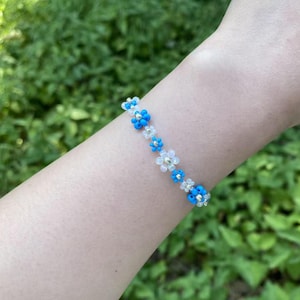 Beaded Flower Bracelet｜Handmade Floral bracelet｜Daisy Bracelet｜Blue Flower bracelet｜Gift for Her｜Birthday Gift｜Friendship Bracelet