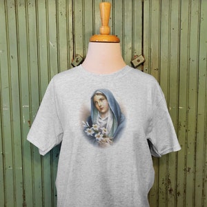 Vintage Mary sweatshirt, Catholic sweatshirt, , Pray sweatshirt, Holy Mother print image 2