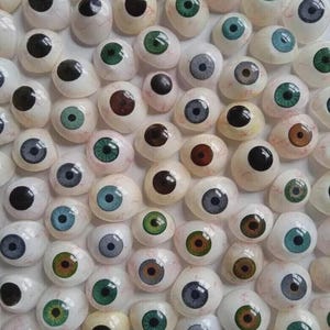 Set of 25 Vintage Acrylic Prosthetic Eyes – Antique Human Eye Replicas for Oddities, Art, or Display