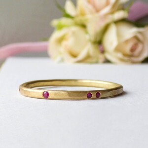 Women's Ethical Wedding Ring 18ct Fairtrade Gold Ruby Wedding Band image 4