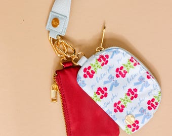 Pi Beta Phi Wristlet: Sorority Gift, Zippered Duo Pouch