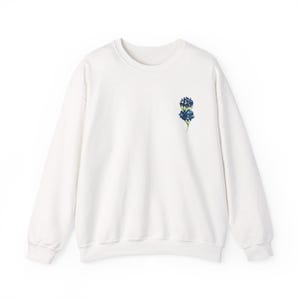 Botanical Bloom Sweatshirt - Cozy Floral Crewneck, Gift for Nature Lovers, Spring Fashion, Flower Lover's Attire, Art Inspired Apparel