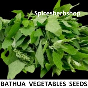 Könnte beinhalten: Ein Set aus drei Keramikbechern mit gesprenkelter, matter Oberfläche. Die Becher sind in Creme-, Hellbraun- und Dunkelbrauntönen gehalten. Jeder Becher hat ein schlichtes, minimalistisches Design.