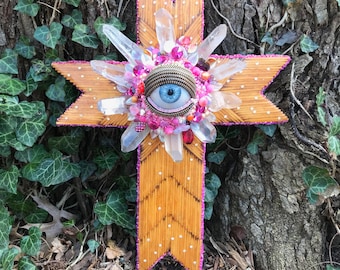Eye Cross by Betsy Youngquist