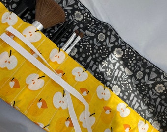 Golden Apple Makeup Brush Roll - Makeup Brush Holder - Travel Makeup Brush Oranizer-Makeup Brush Holder-Cosmetic Brush Case -RTS