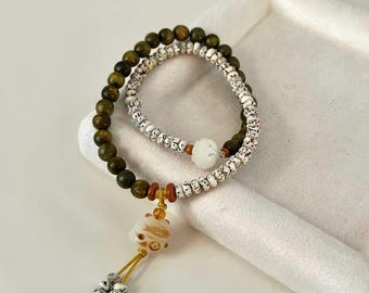 Green Sandalwood & Star Moon Bodhi Double-Wrap Bracelet | 6mm Beads with Lucky Cat Charm | Natural Wood Mala | Calming Scent | Good Fortune