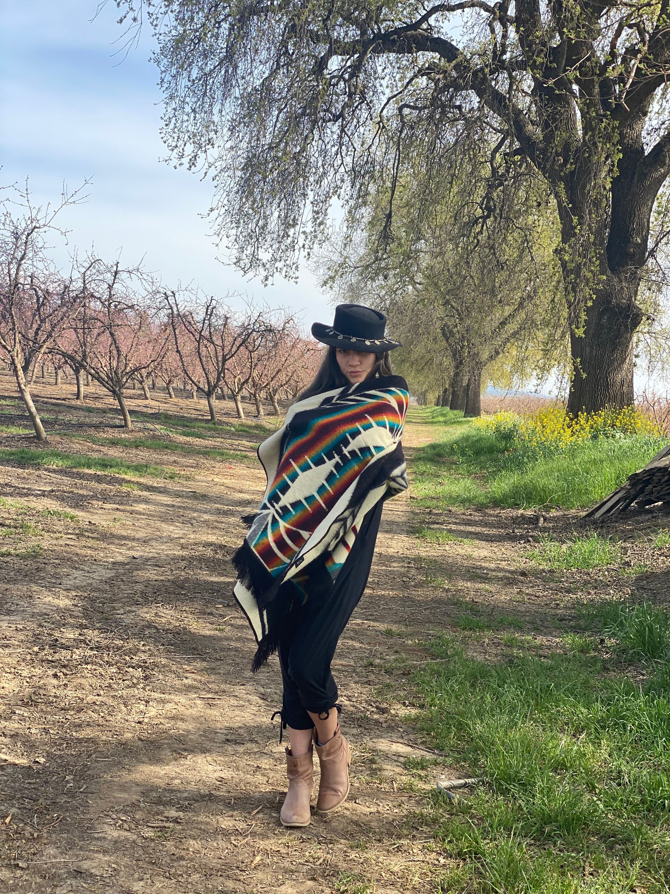 ETHNIC NATIVE SHAWL Wrap Boho Alpaca Cozy Tribal Gypsy | Etsy Hong ETHNIC NATIVE SHAWL Wrap Boho Alpaca Cozy Tribal Gypsy | Etsy Hong