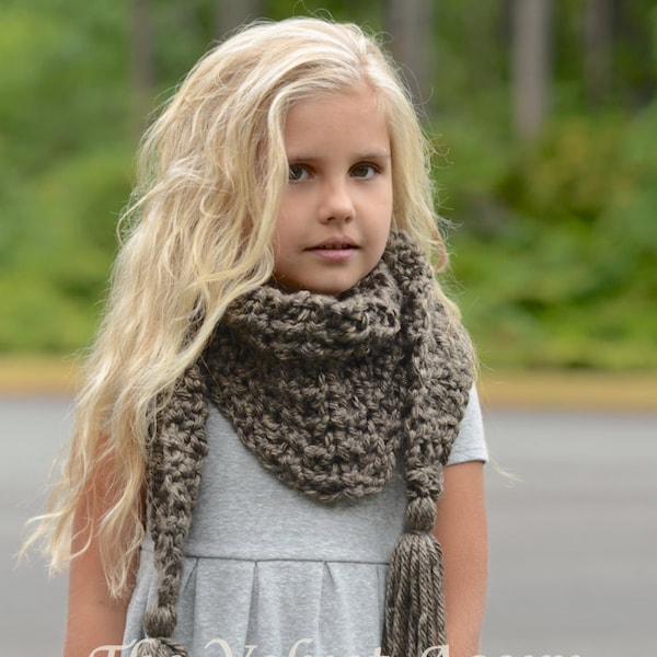 CROCHET PATTERN-The Gatlynn Scarf (Small, Medium, Large sizes)