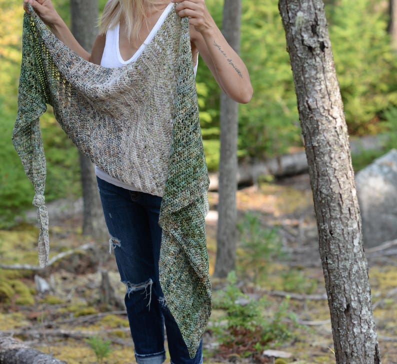 CROCHET PATTERN-Wander Freely Shawl One size image 3