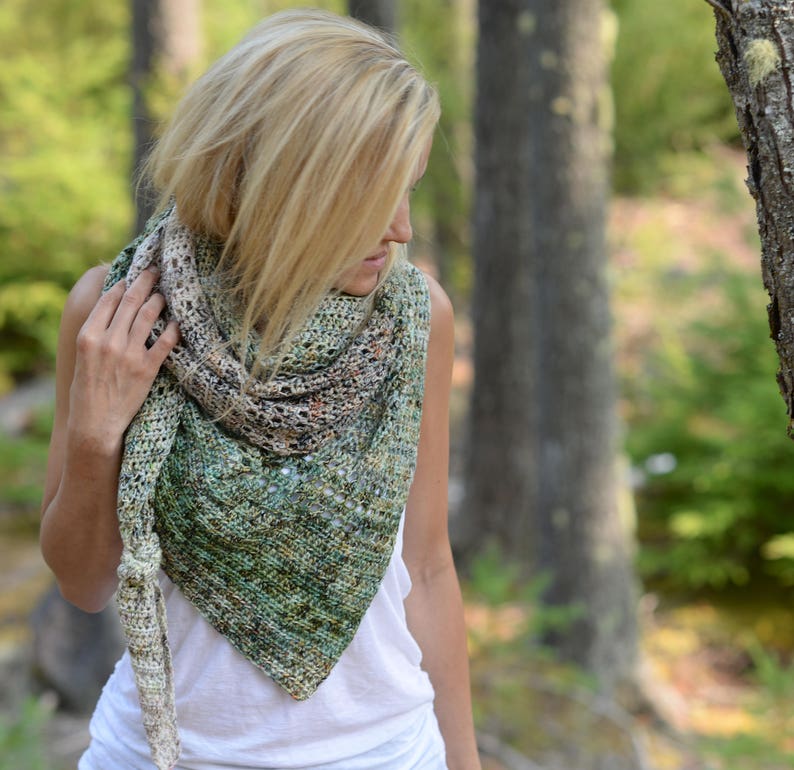 CROCHET PATTERN-Wander Freely Shawl One size image 1