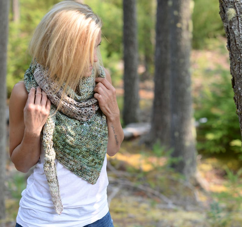 CROCHET PATTERN-Wander Freely Shawl One size image 5