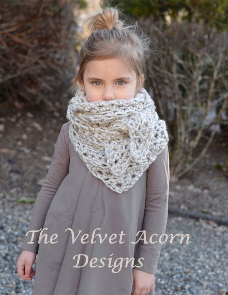 CROCHET PATTERN-The Doven Shawl Small, Medium and Large image 1