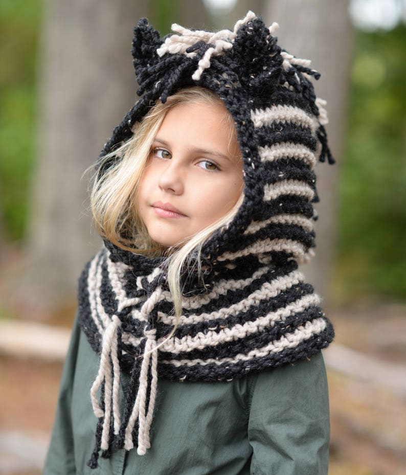 KNITTING PATTERN Ziva Zebra Cowl 3/6 month 6/9 month 12/18 month Toddler Child Adult sizes image 2