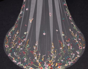 OZ3/ Wildflower Embroidered Cathedral Veil, Boho Floral Wedding Veil, Long Botanical Bridal Veil, Romantic Garden Bride