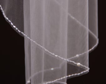 Bruidssluier OZ12/Crystal Edge – Sprankelende bruidssluier met kralen en kristallen rand – Elegante transparante sluier voor bruid – Lengte vingertop of kathedraal