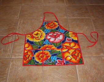 Oilcloth Apron with Pockets in Bright Sylized Flower Pattern