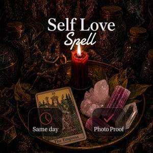 Può includere: Un vassoio scuro contiene una candela rossa, una statuetta in bronzo, una carta dei tarocchi intitolata The Empress, un gruppo di cristalli rosa e due pilastri di cristallo grezzo. Testo: Self Love Spell, Same day, Photo Proof.